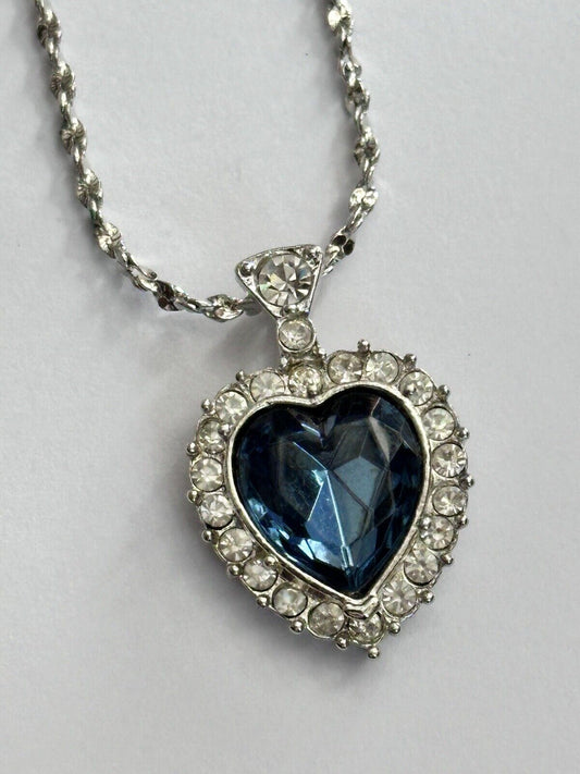 Vintage Avon Signed Silver Tone Blue Diamanté Heart Necklace