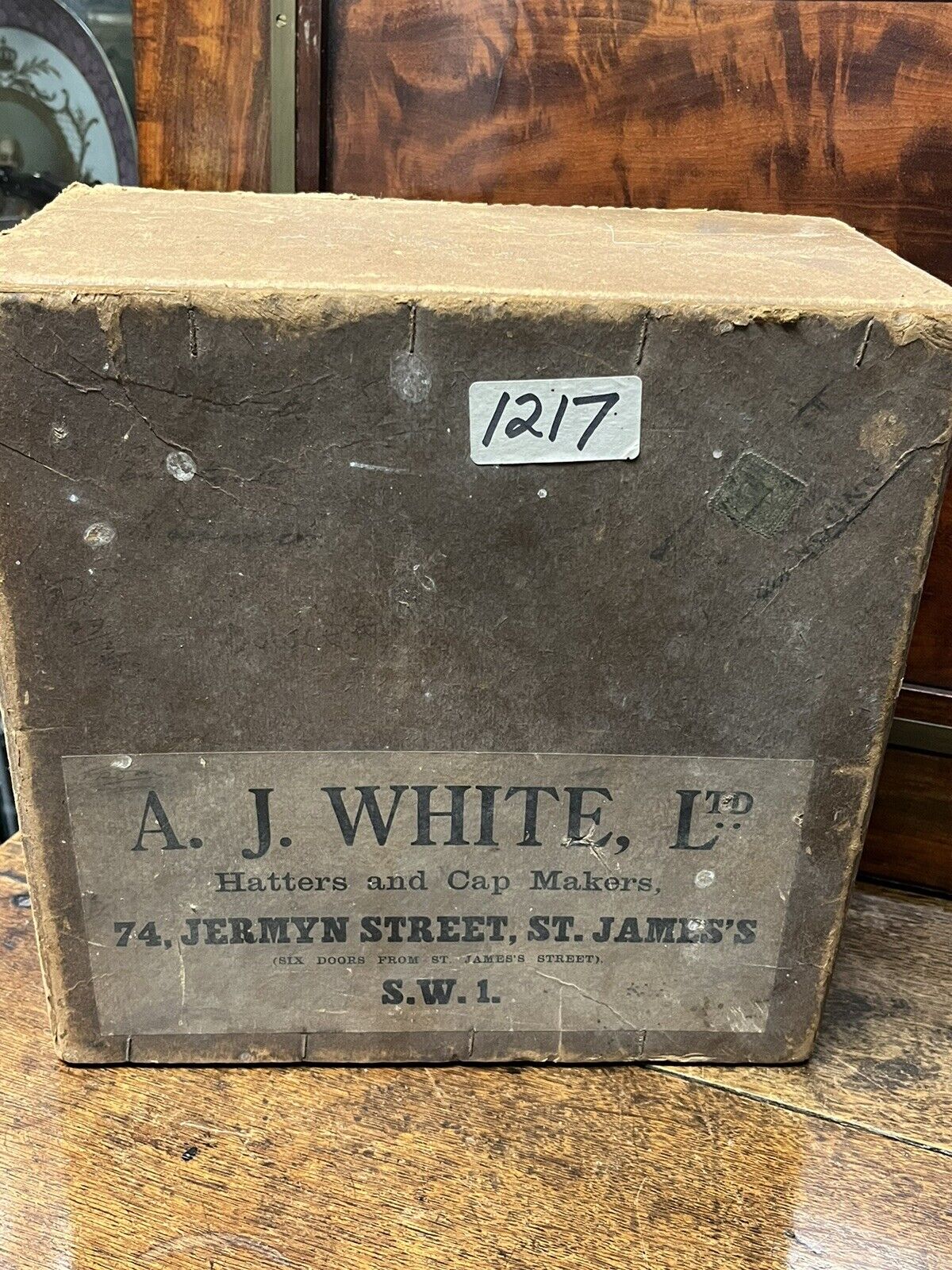 Antique Graduation Hat In Original Box By A J WHITE, Jermyn St, St James SW 1