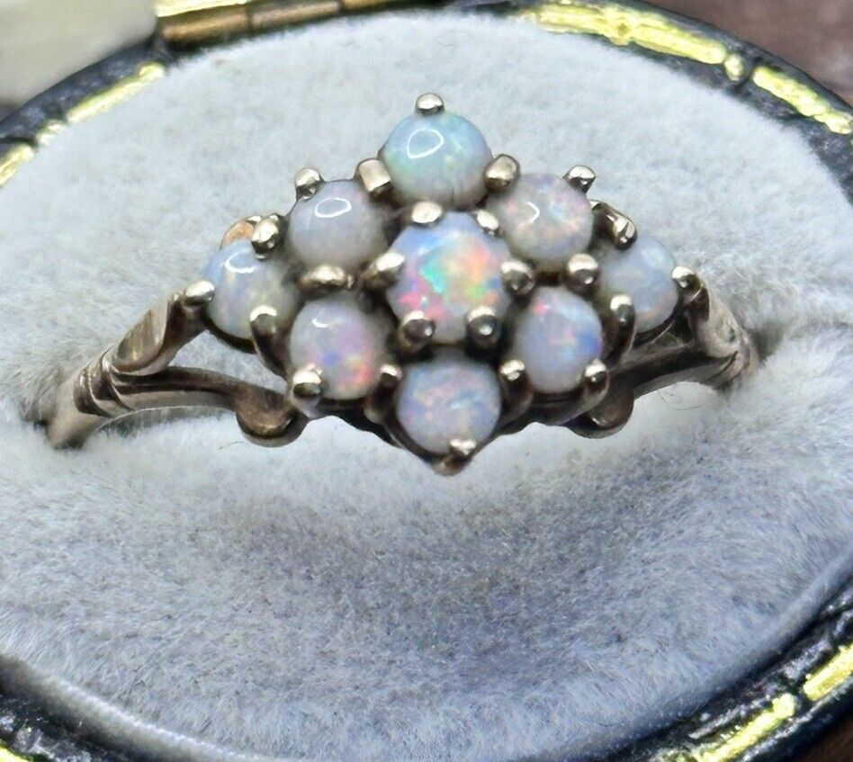 Vintage 9ct Yellow Gold Opal Ring