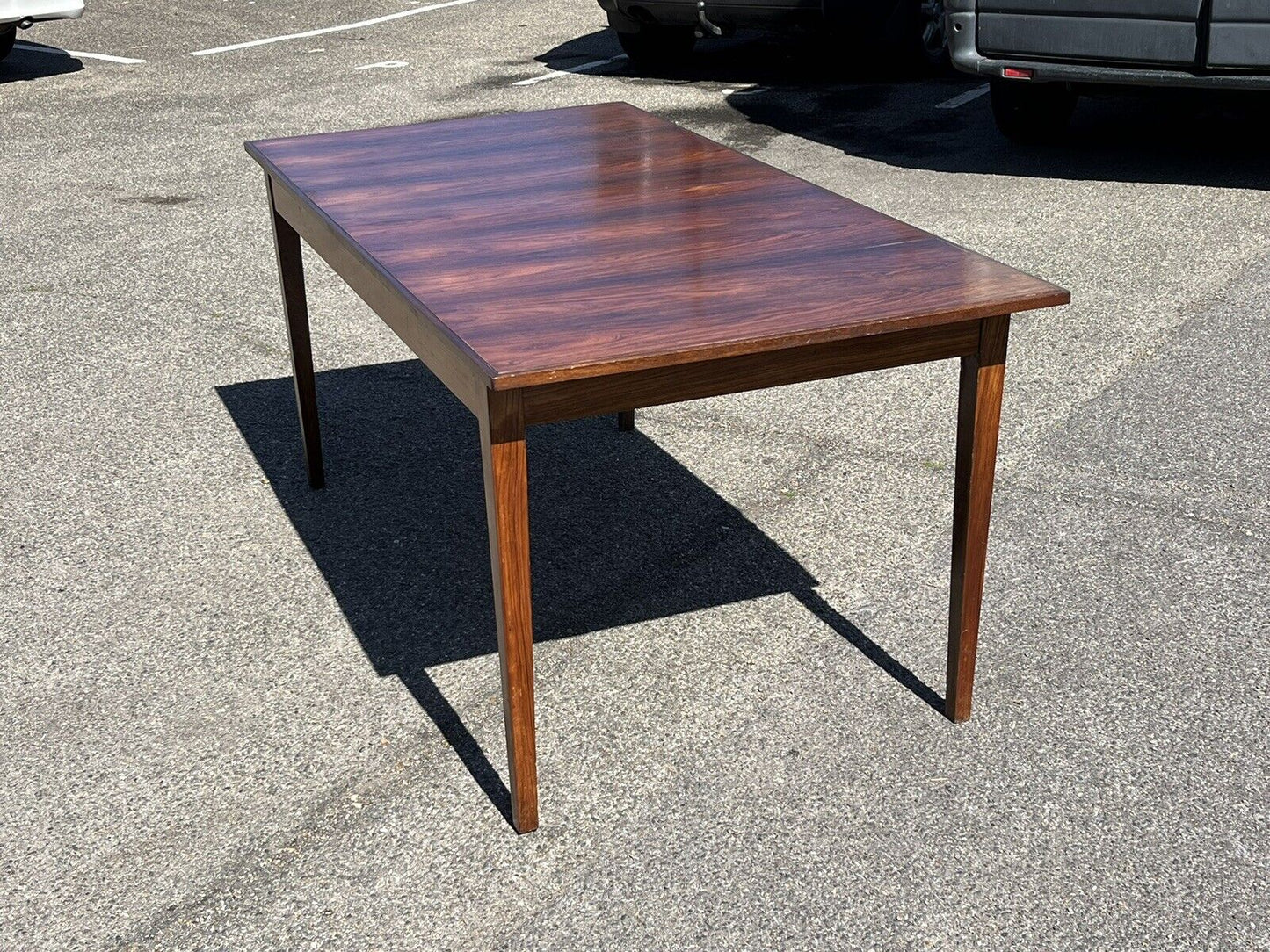 Mid Century Rosewood Dining Table & 6 Chairs