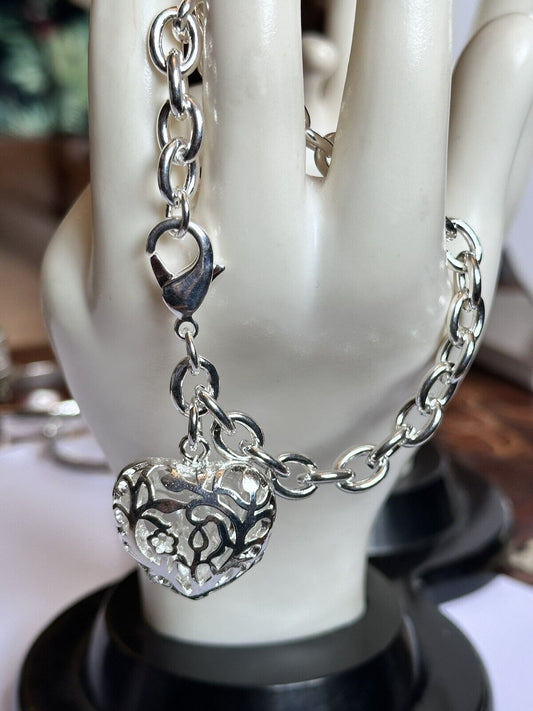 Silver 925 Chain With Heart Drop Bracelet 25.66g