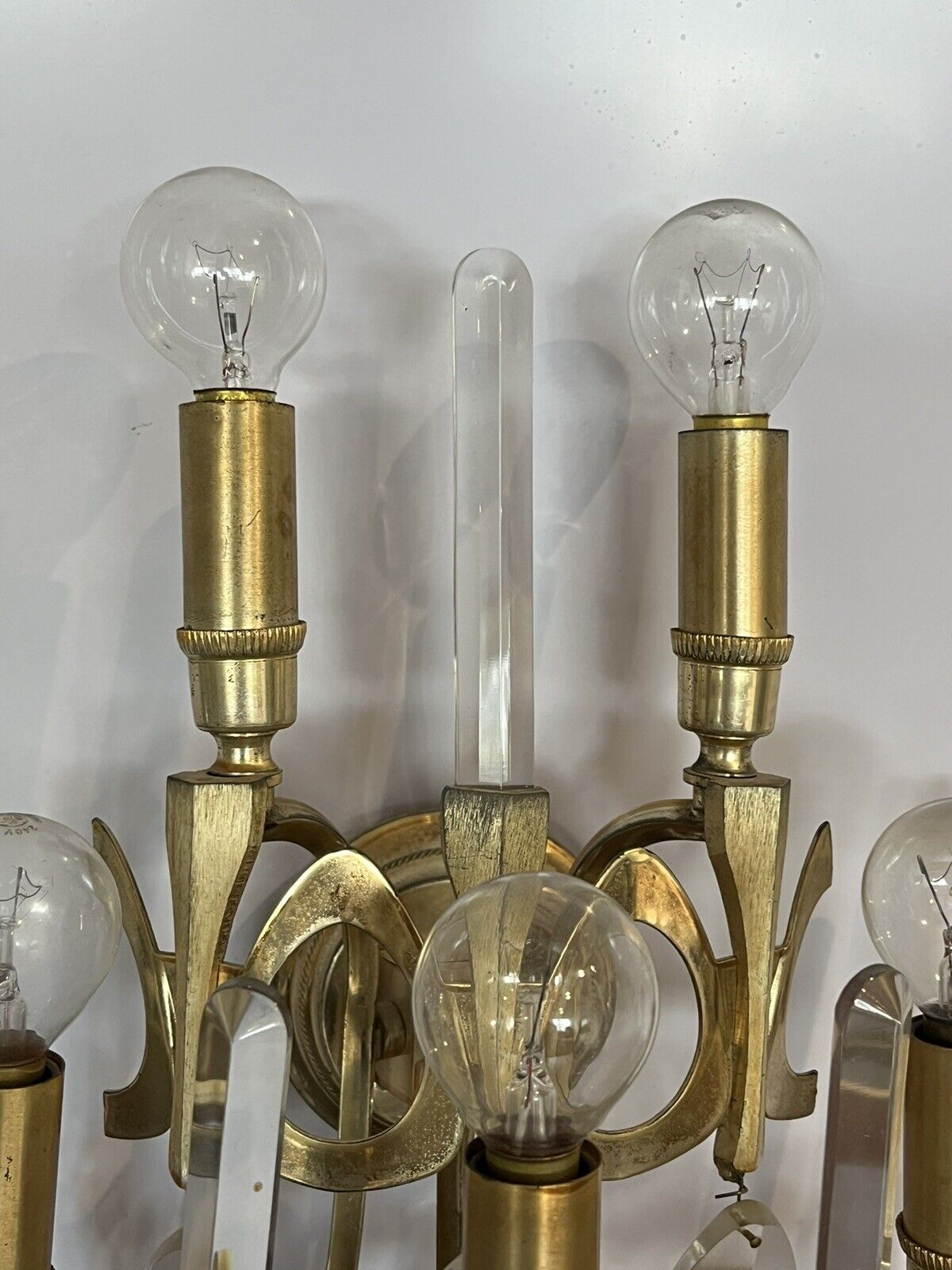 Mid Century Wall Light. Brass & Glass,  Very Stylish, Circa 1970’s