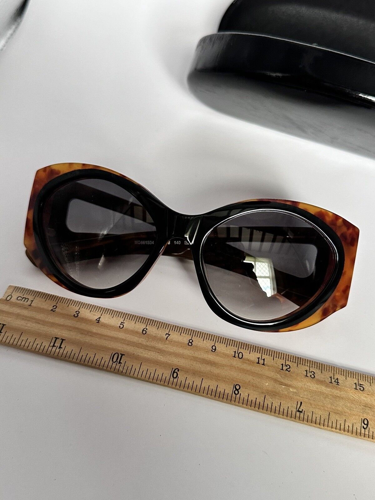 Vintage Stylish Moschino Tortoise And  Black Framed Sunglasses With Case