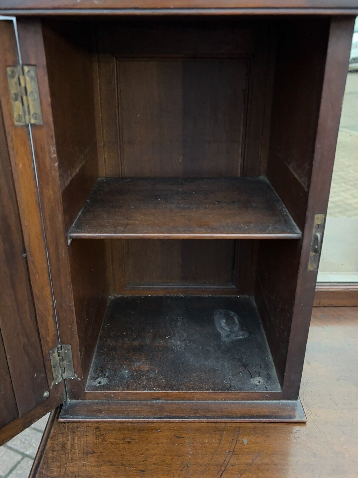 Victorian Satin Walnut Roll Top Desk With Fitted Interior , Loads Of Storage.