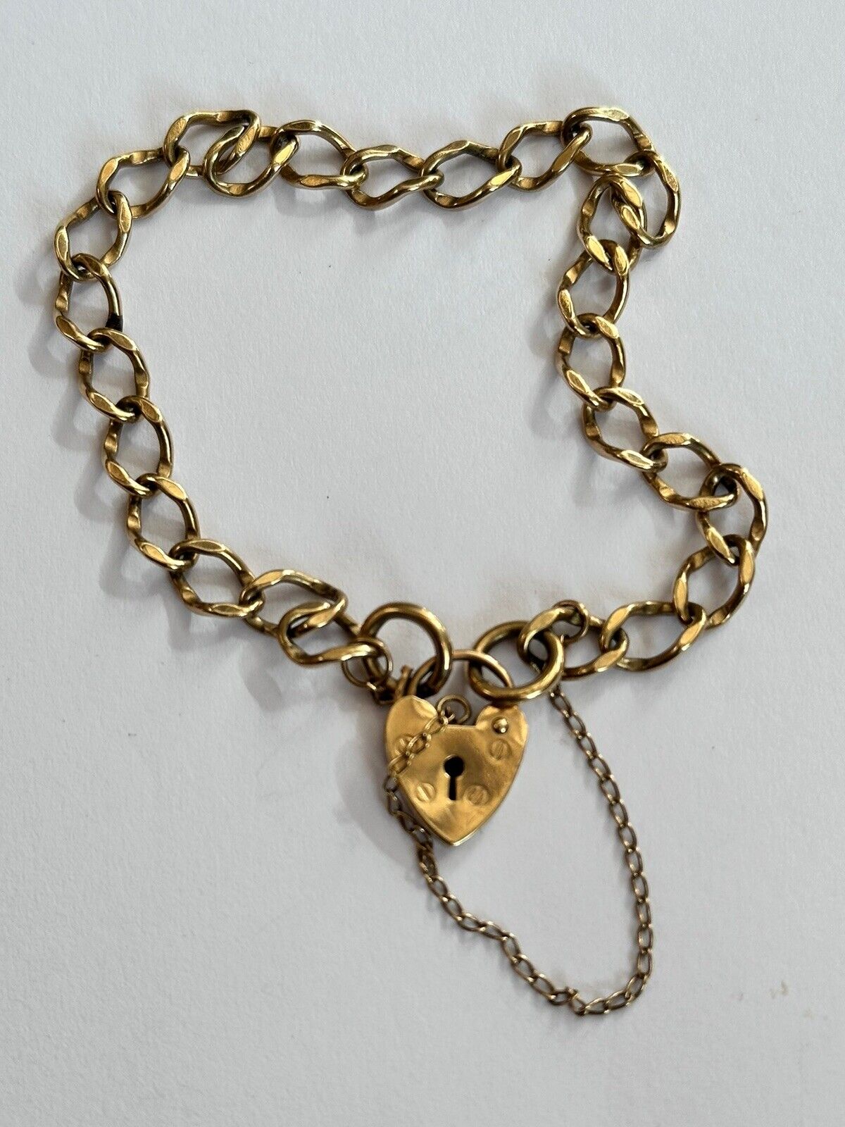 Vintage 9ct Gold Heart Padlock Bracelet 7.89g