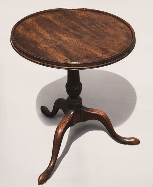 Georgian Tilt Top Wine Table, Superb Proportions, Pad Feet.