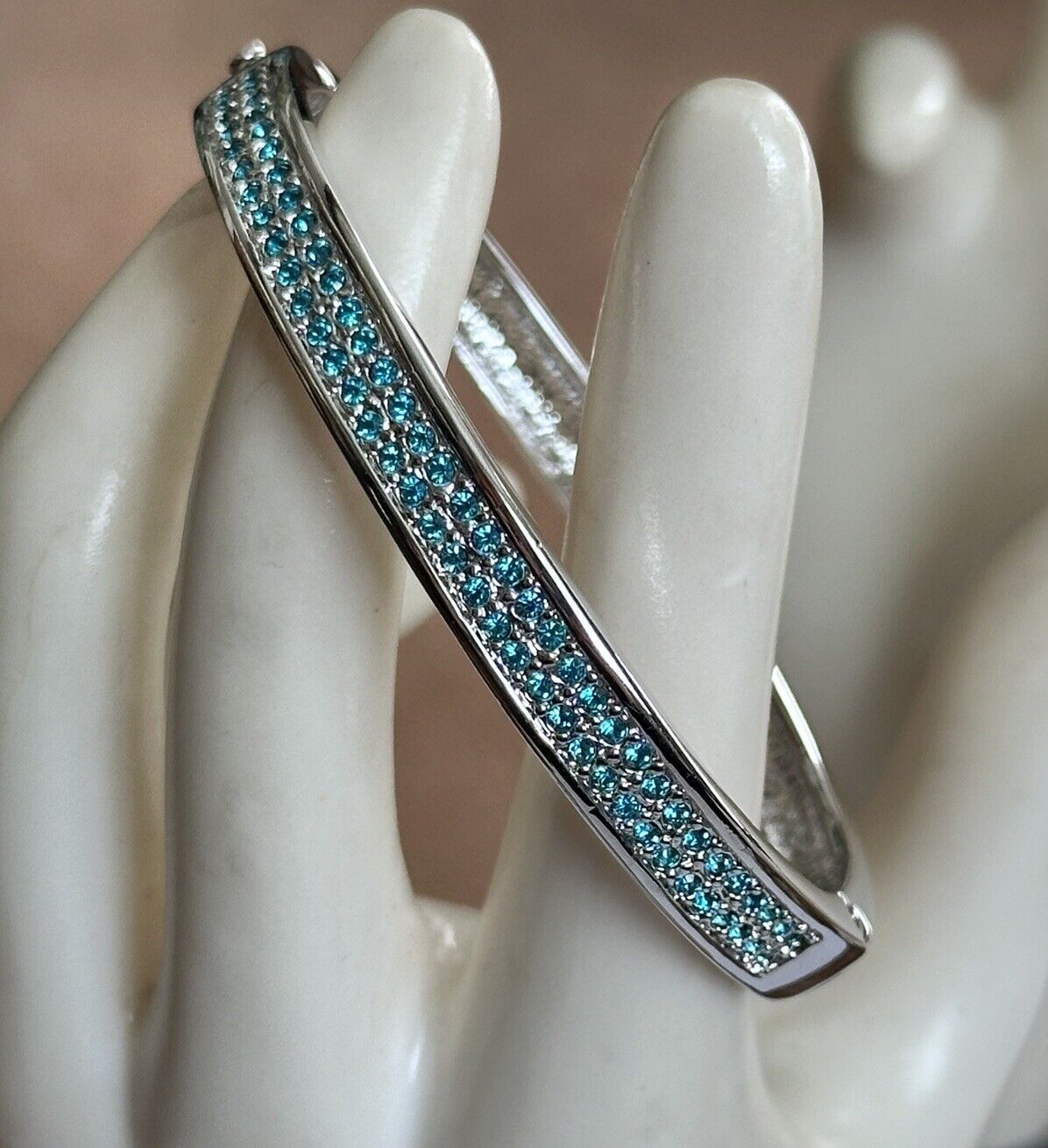 Vintage 1980s Rhodium Plated Blue Diamanté Hinged Cuff Bracelet New Old Stock