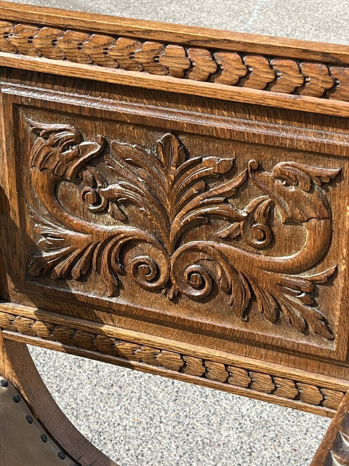 Edwardian Carved  Oak Chair, With Carved Lion Heads Decoration