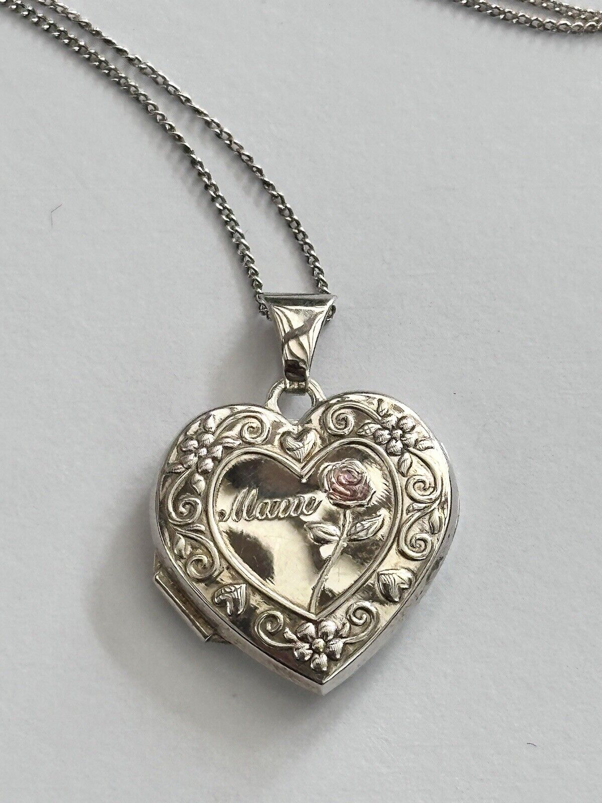 Viintage Silver 925 Mum With Rose Locket Necklace