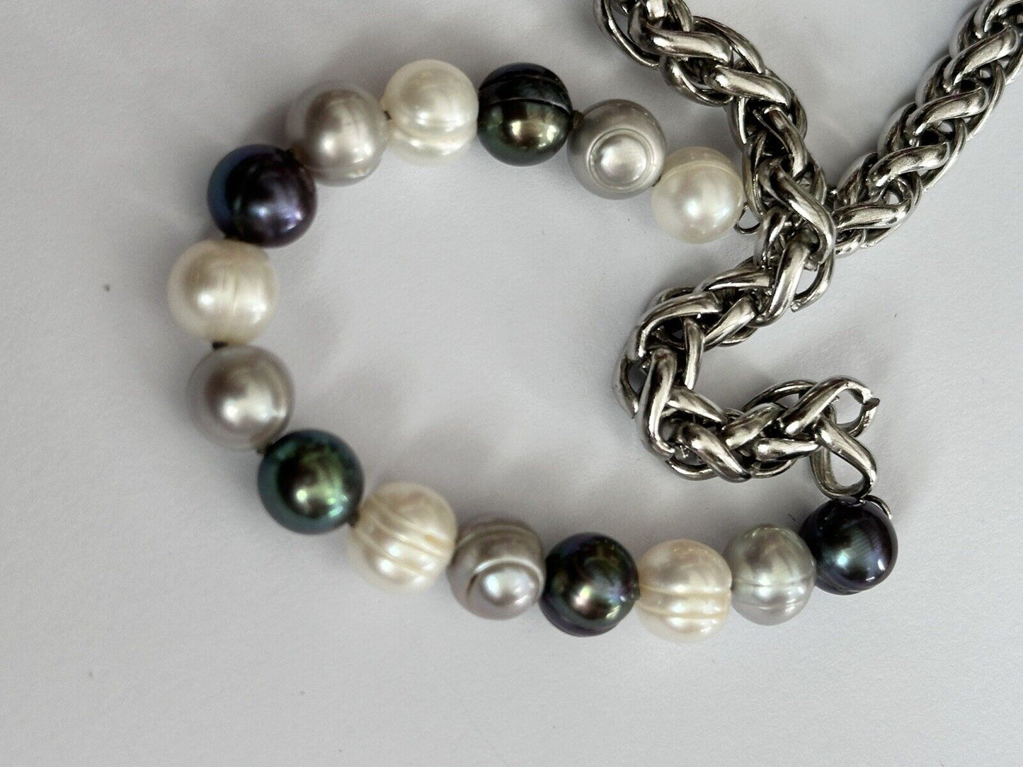 Vintage Rhodium Plated Freshwater Pearl Necklace