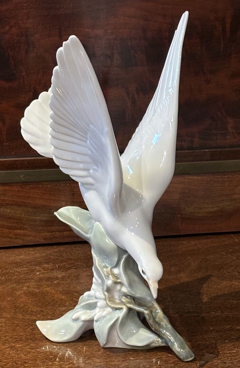 Lladro Figure Of A Bird