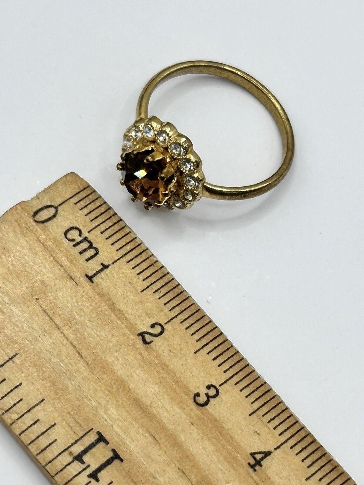 Vintage Gold Tone Paste Flower Ring