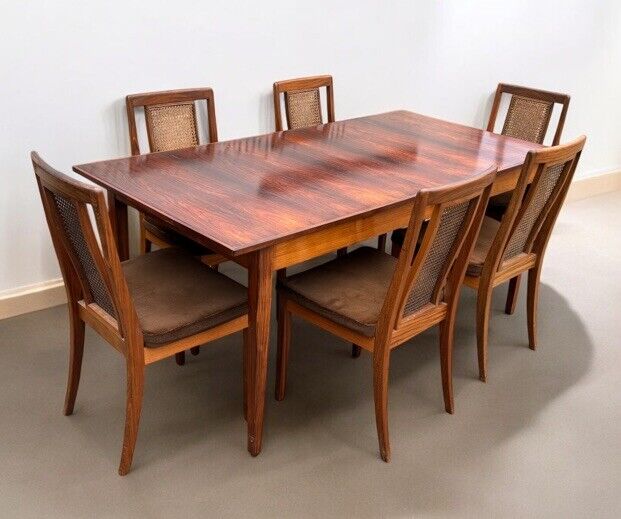 Mid Century Rosewood Dining Table & 6 Chairs