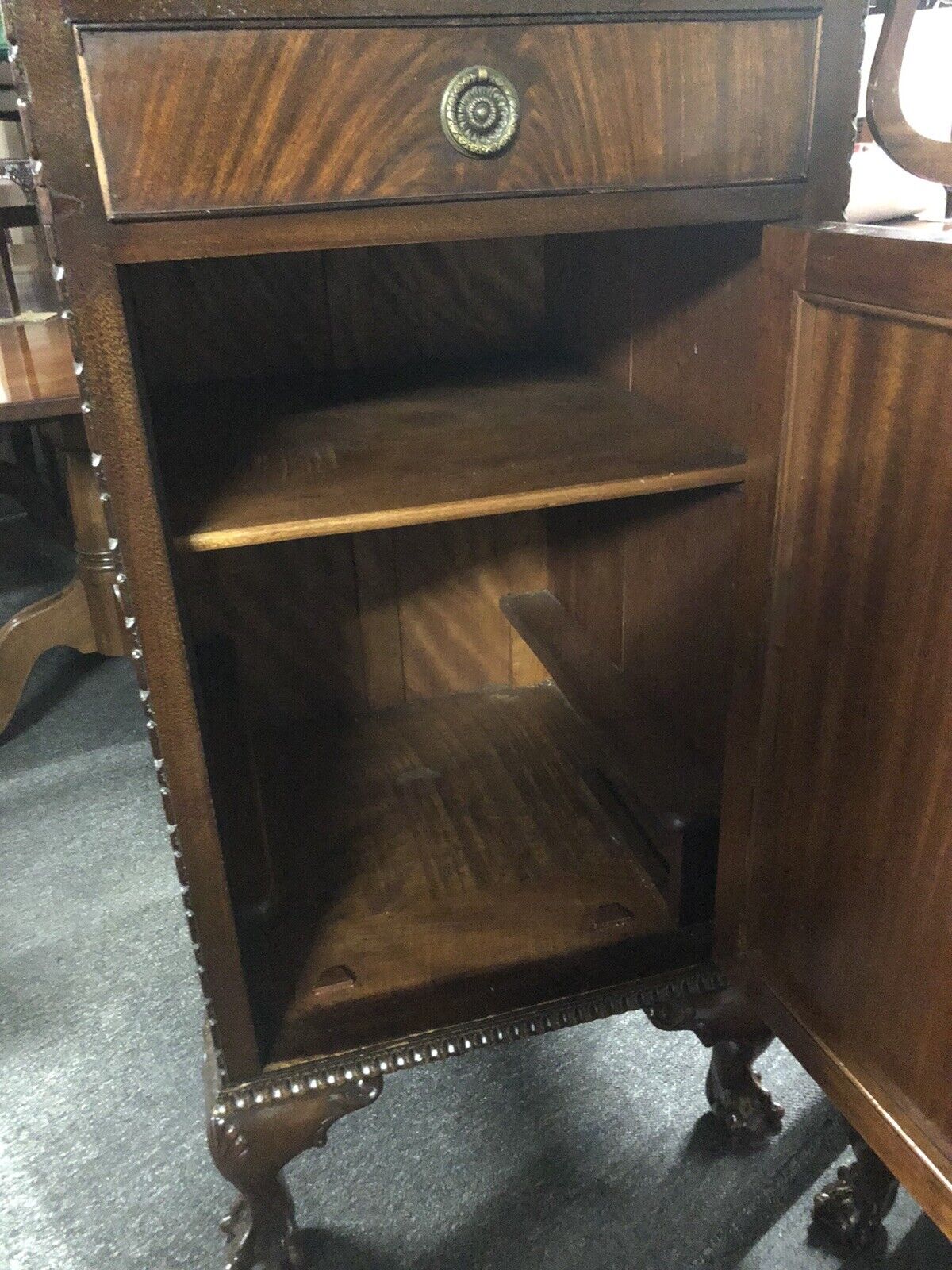 Antique Mahogany Pair Of Wine Celleratte Cabinets With Scottish Crest