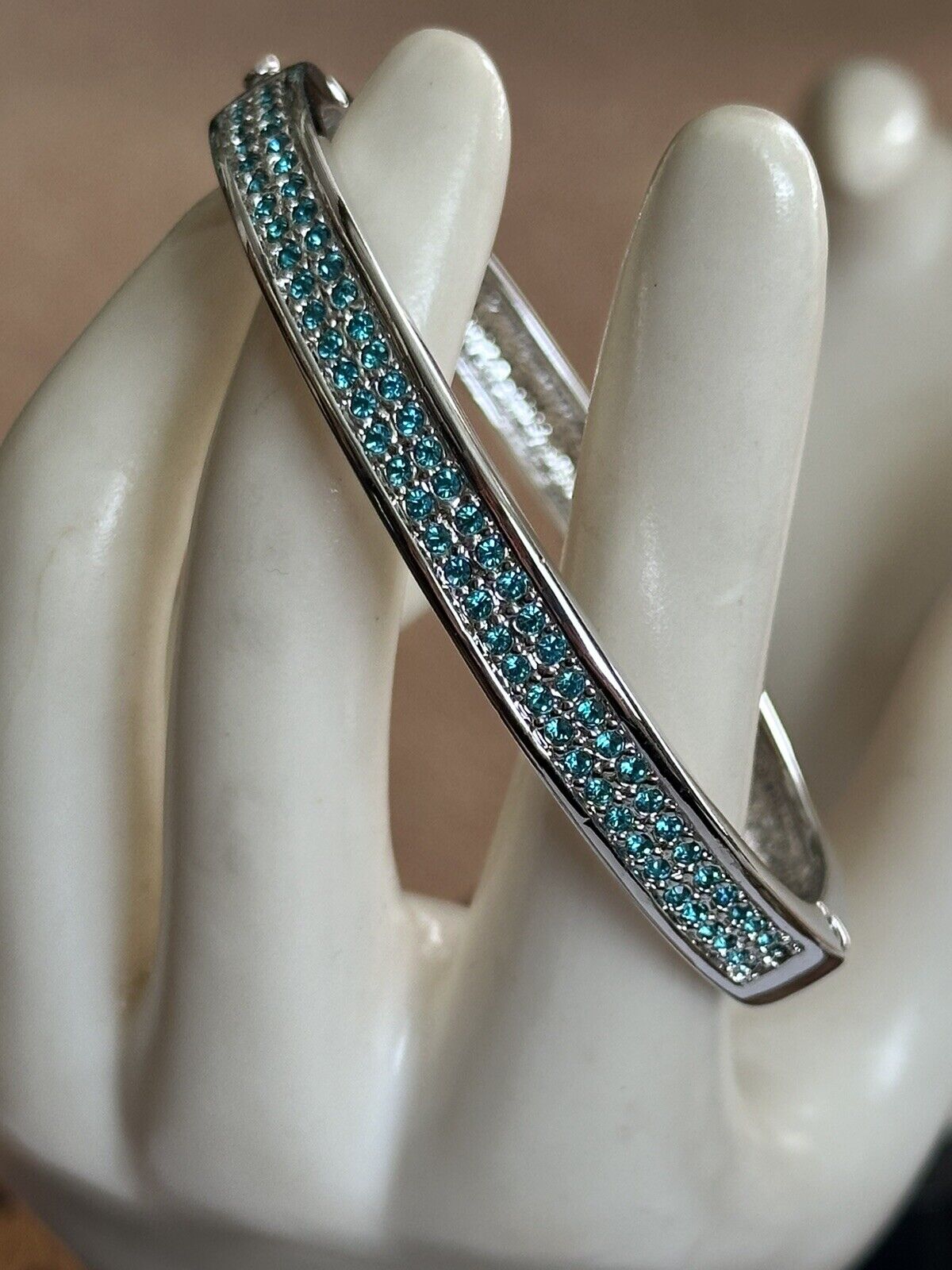 Vintage 1980s Rhodium Plated Blue Diamanté Hinged Cuff Bracelet New Old Stock