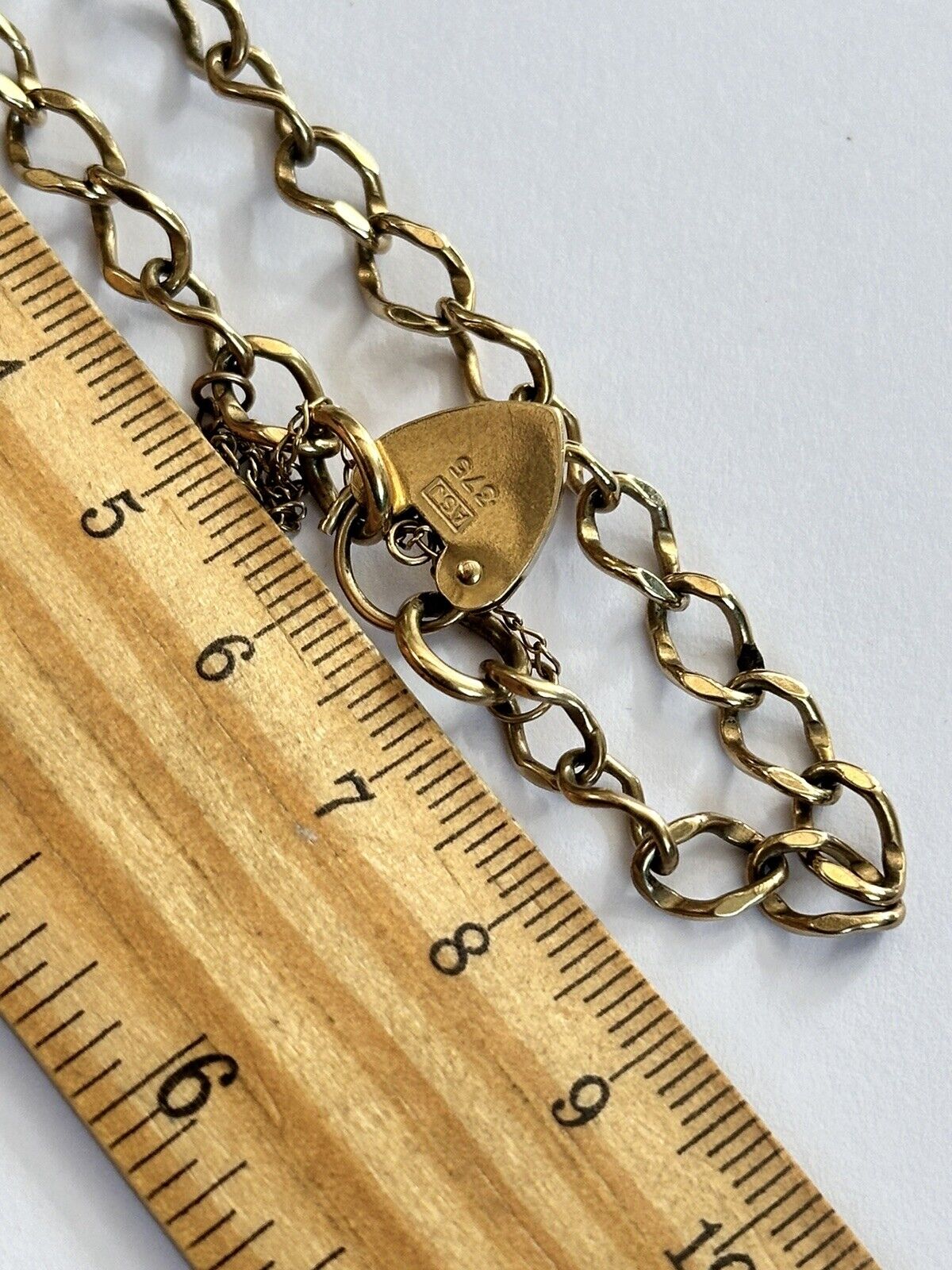 Vintage 9ct Gold Heart Padlock Bracelet 7.89g