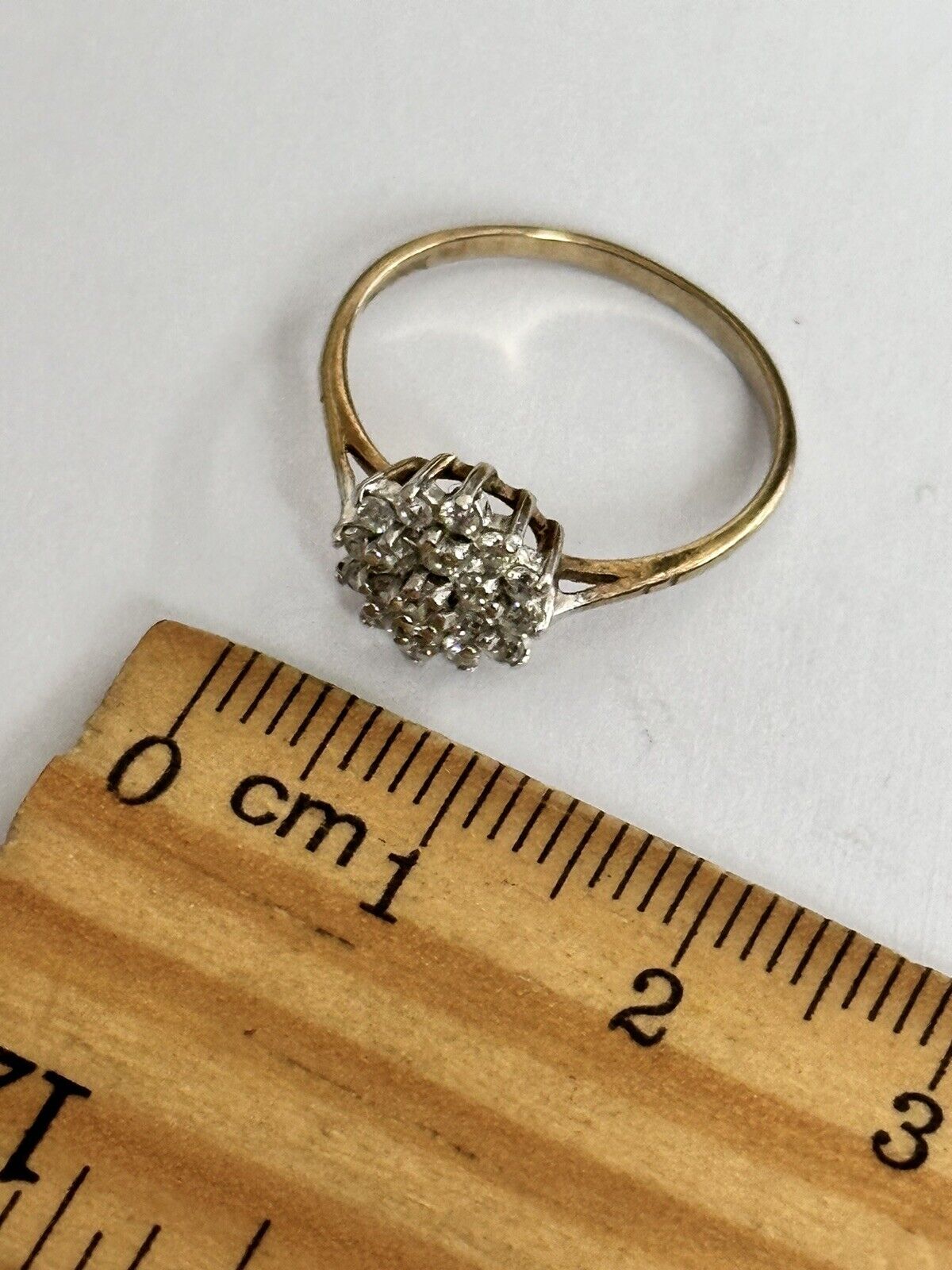 Vintage 9ct Yellow Gold Cubic Zirconia Cluster Ring