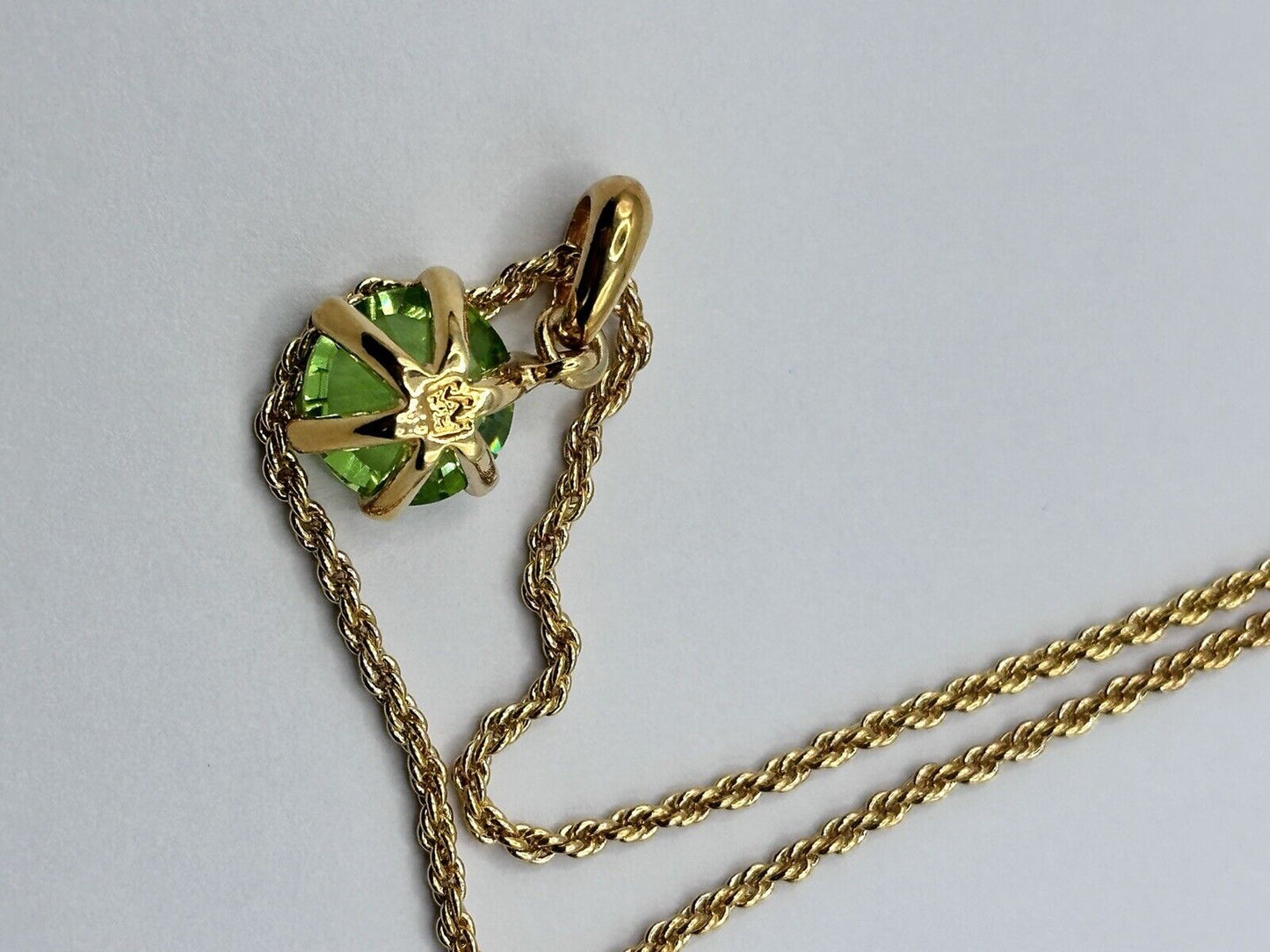 Gold Plated Necklace Made With Green Swarovski Crystal New Old Stock