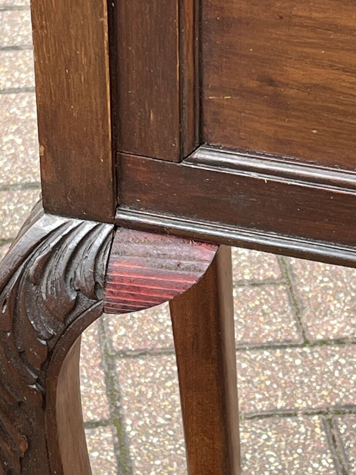 Country House Mahogany Jardiniere Planter.