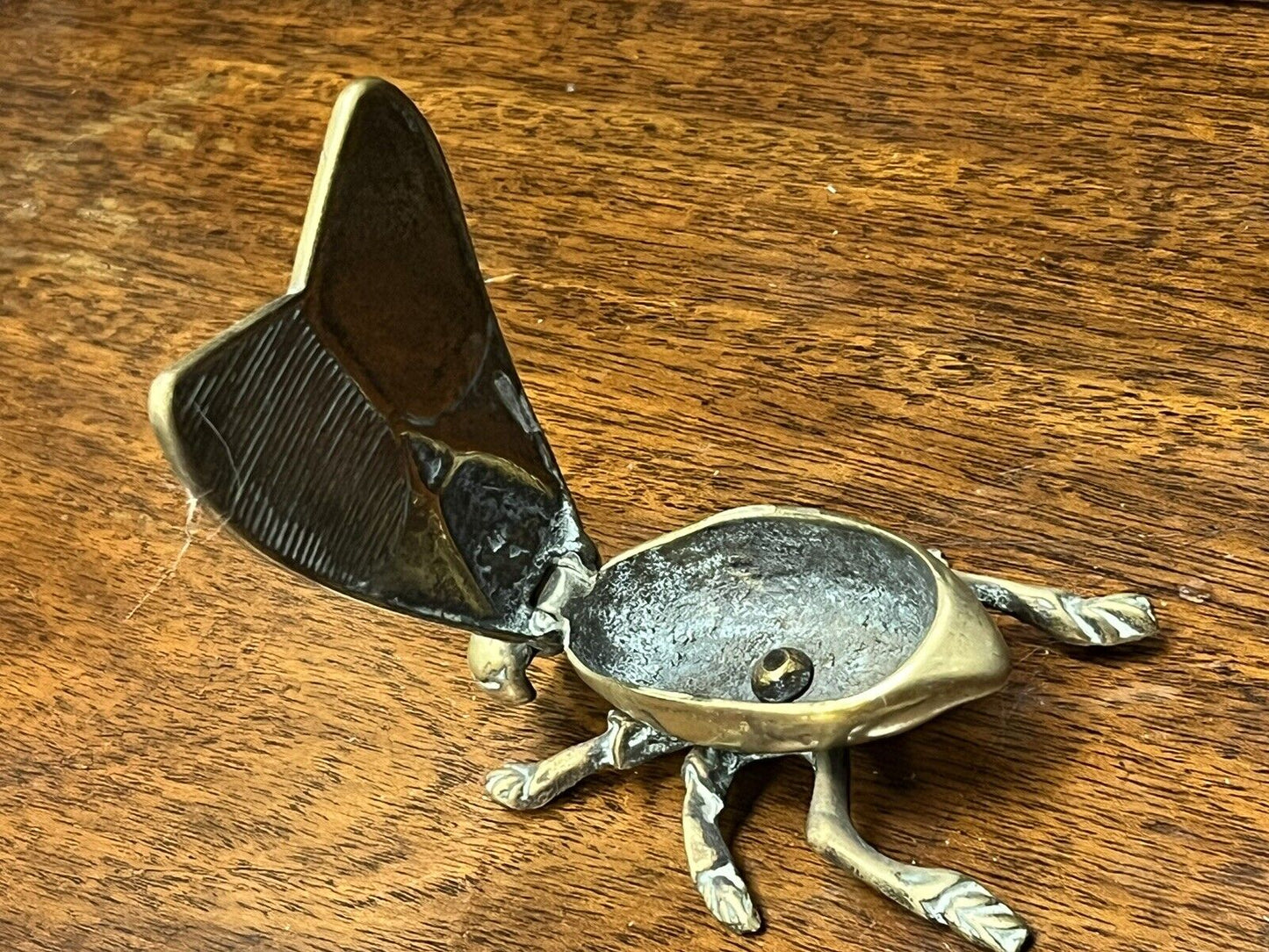 Antique Brass Novelty Fly Vesta