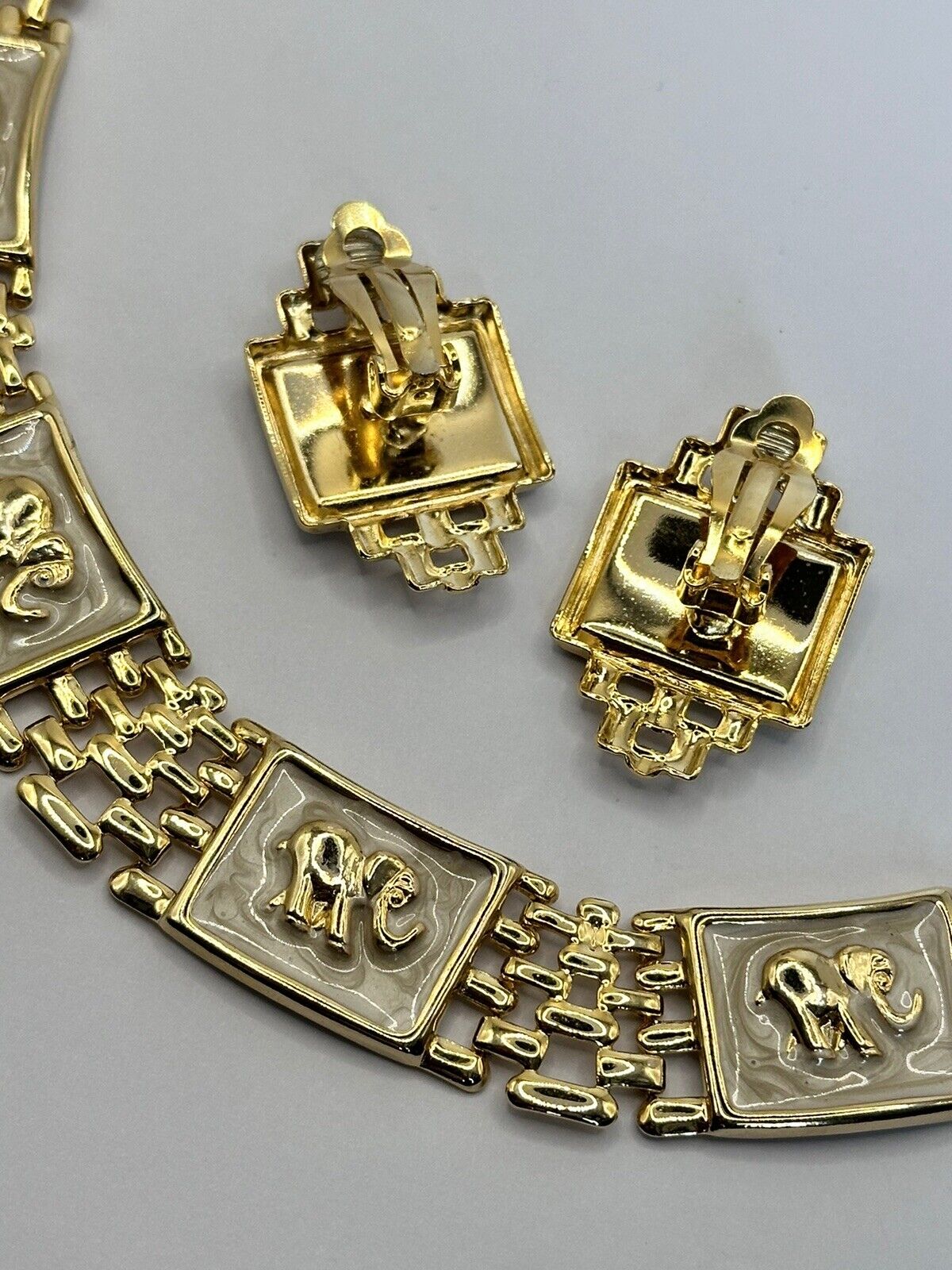 Vintage Gold Tone Enamel Elephant Necklace Clip On Earring Set