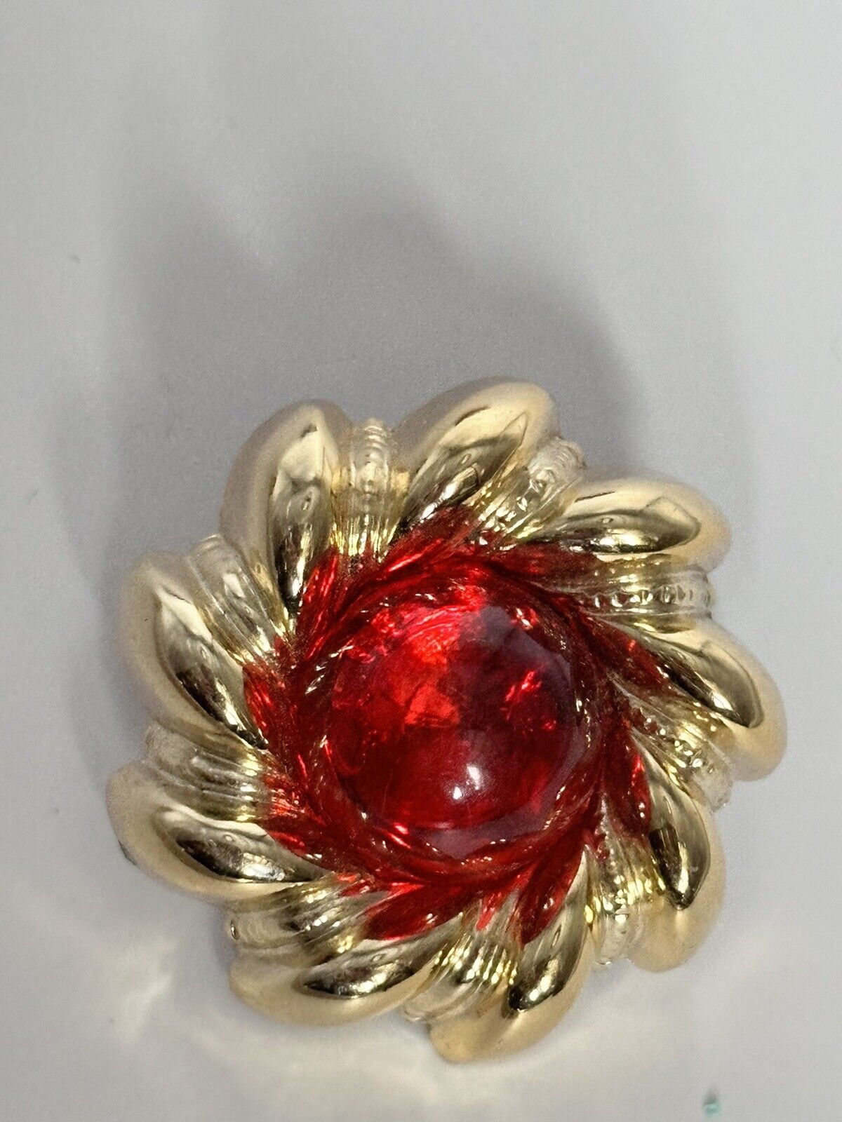 Vintage 1980s Gold Red Acrylic Clip On Earrings