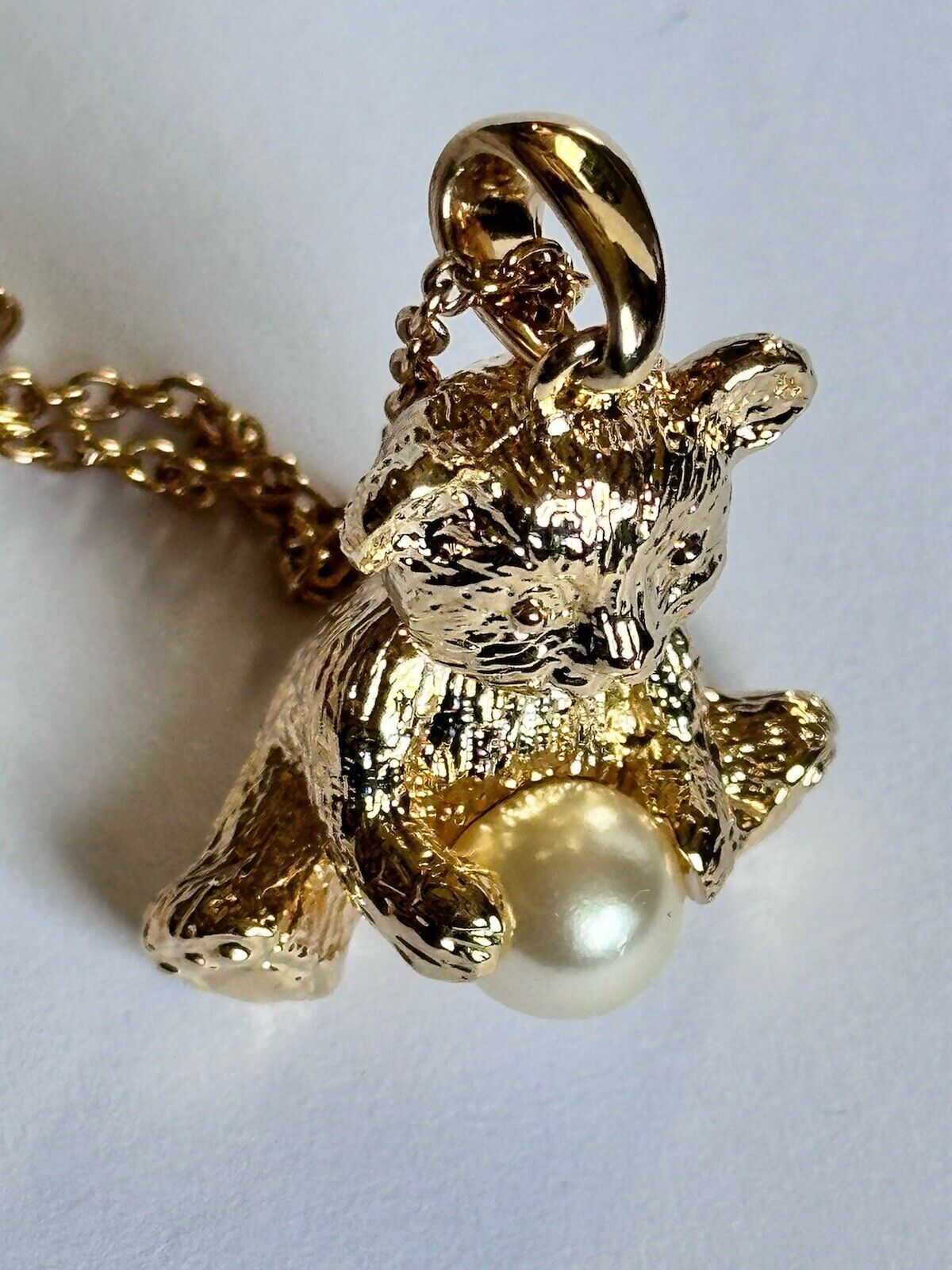 Vintage 1980s Gold Plated Teddy Faux Pearl  Necklace New Old Stock