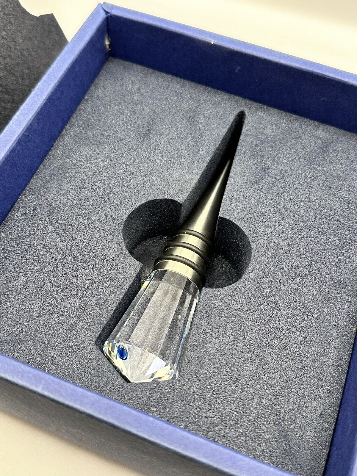 Genuine Swarovski Swan Signed Bottle Stopper Sapphire Boxed