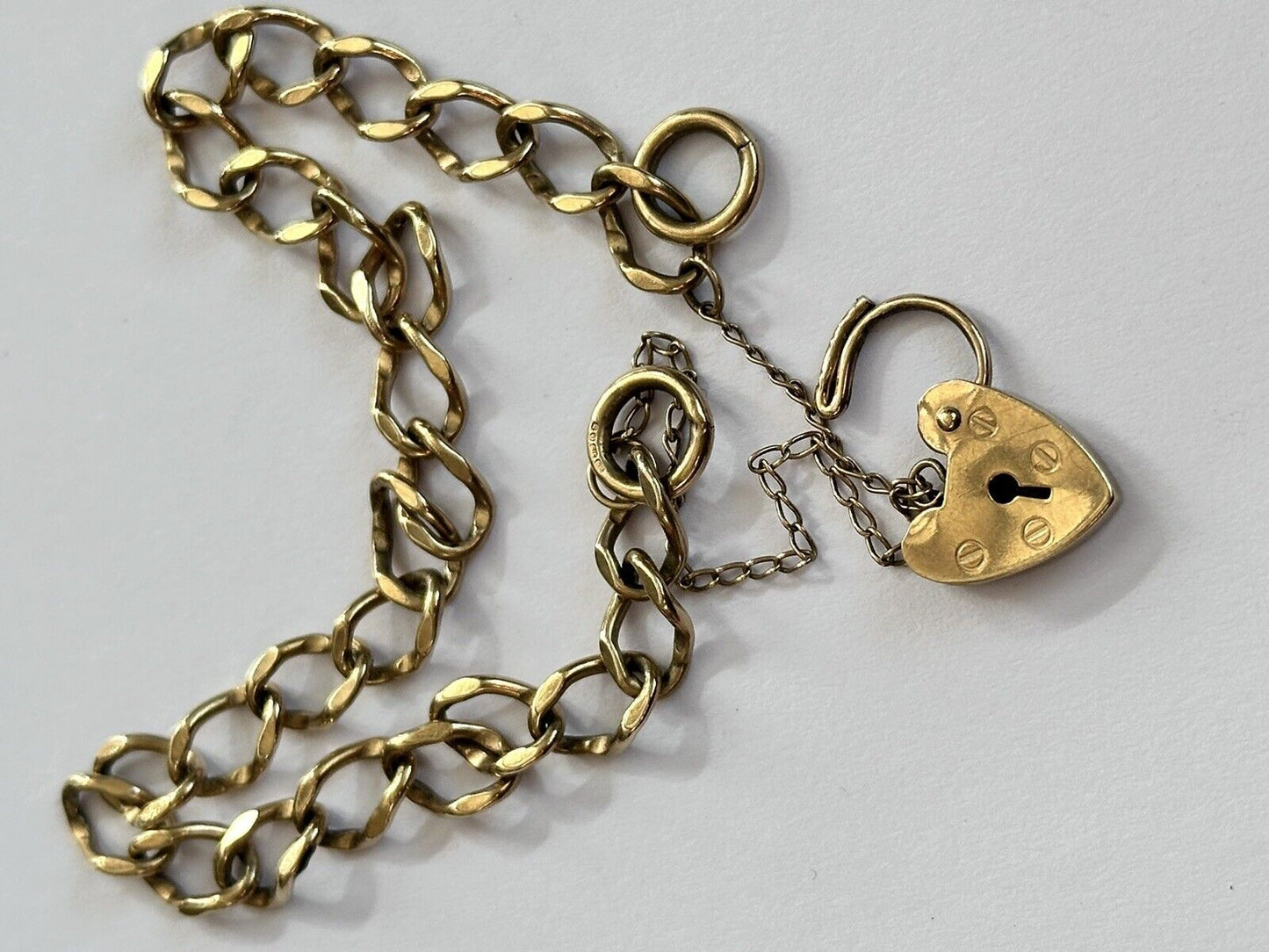 Vintage 9ct Gold Heart Padlock Bracelet 7.89g