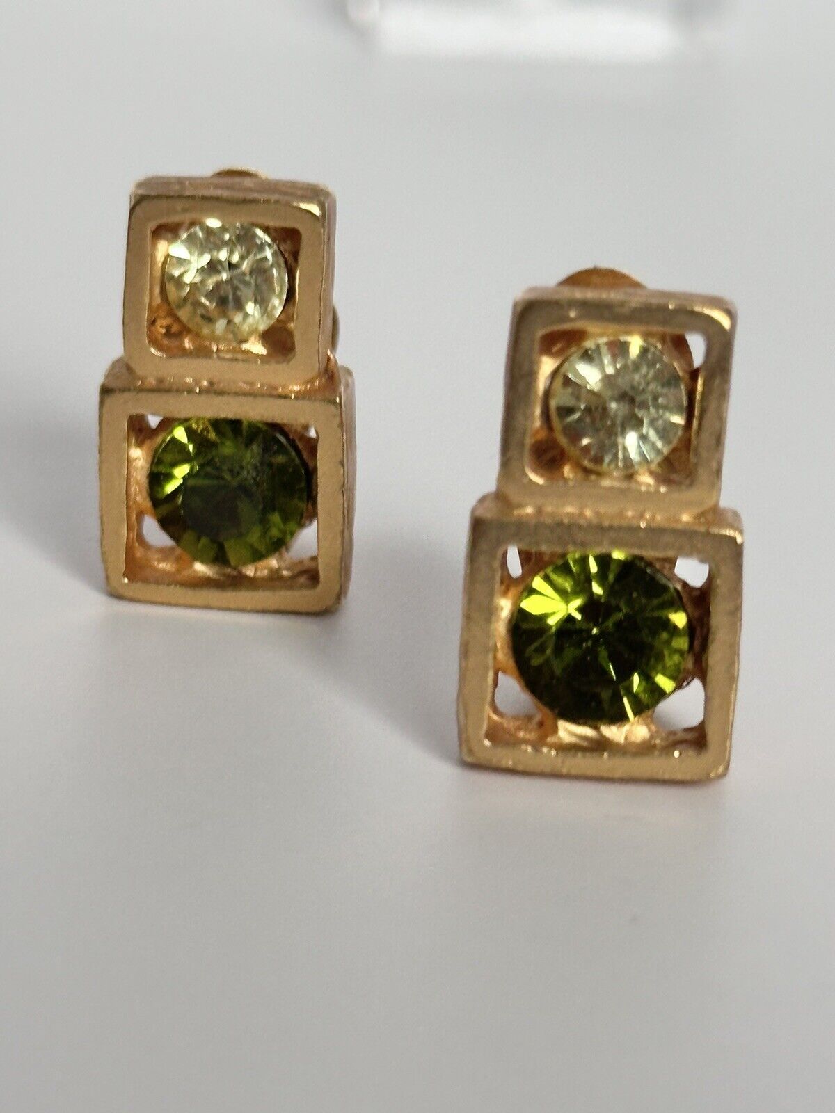 Vintage Gold Tone Green Diamantés Clip On Earrings