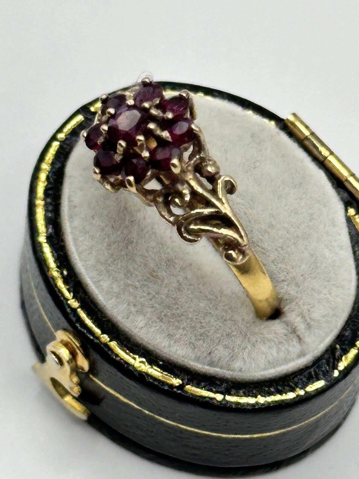 Antique Vintage 22ct Gold Ruby Flower Ring 3.76g