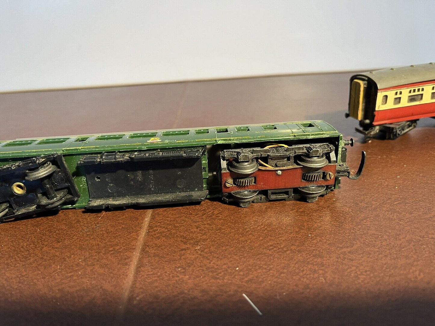 00 Gauge Train