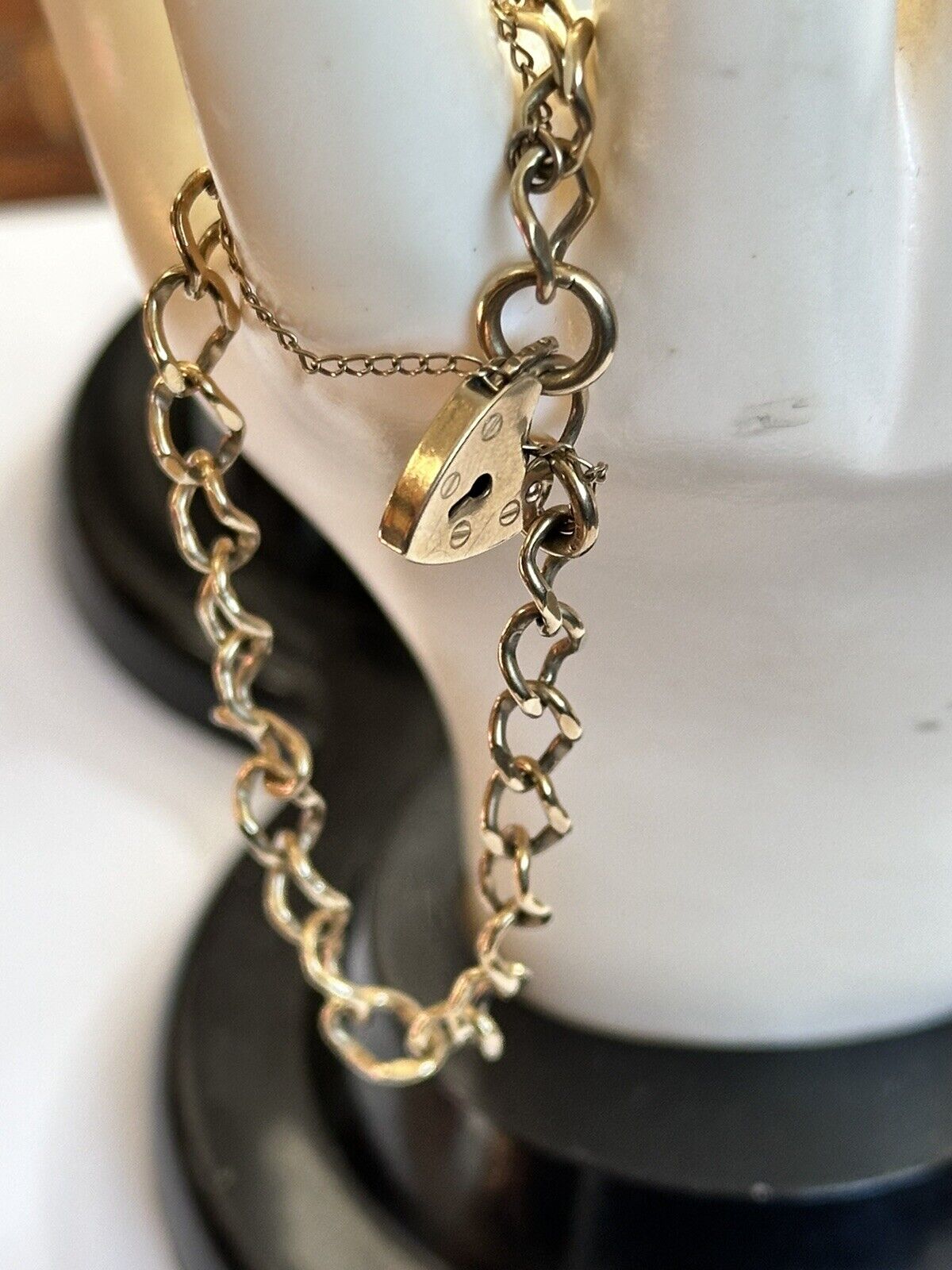 Vintage 9ct Gold Heart Padlock Bracelet 7.89g