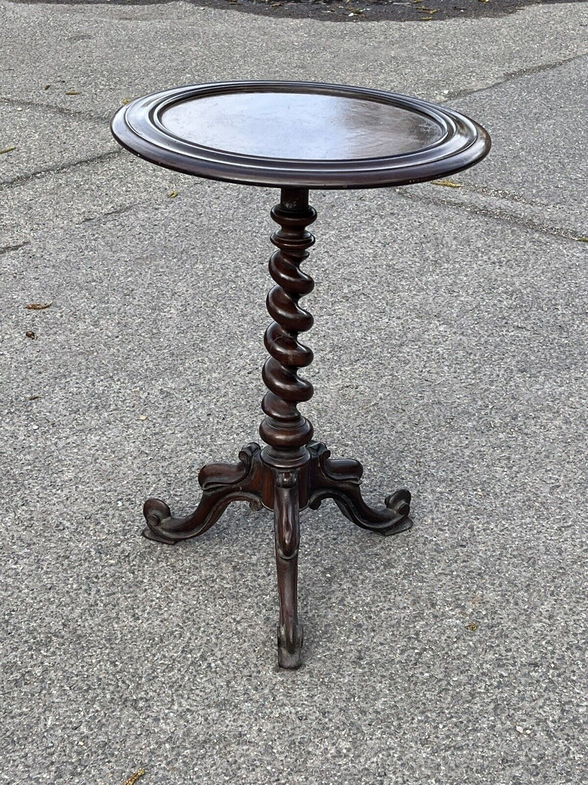 Victorian Mahogany Side Table. Lamp Table