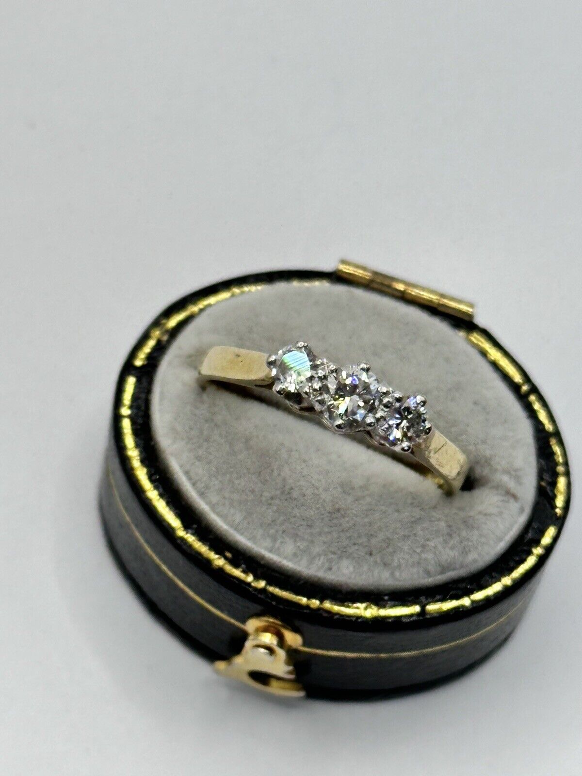 Vintage 18ct Gold Diamond Trio Ring 0.45ct