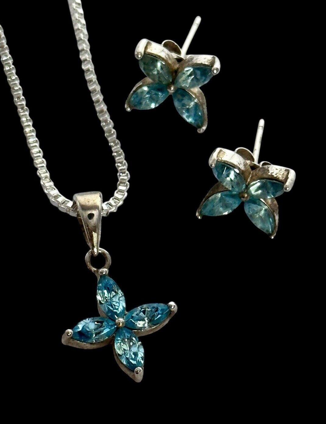 Vintage Sterling Silver 925 Blue Topaz Flowers Earrings And Necklace Set