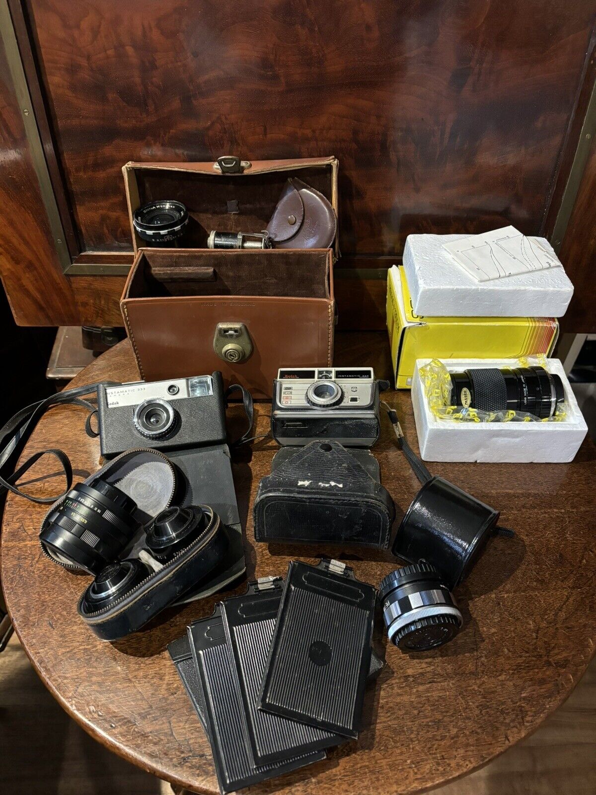 Vintage Cameras & Accessories