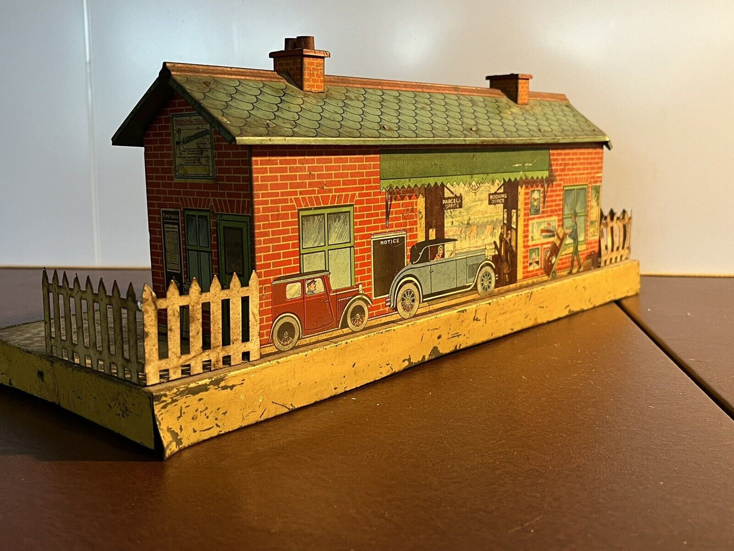 Hornby O Gauge Tin Plate Station