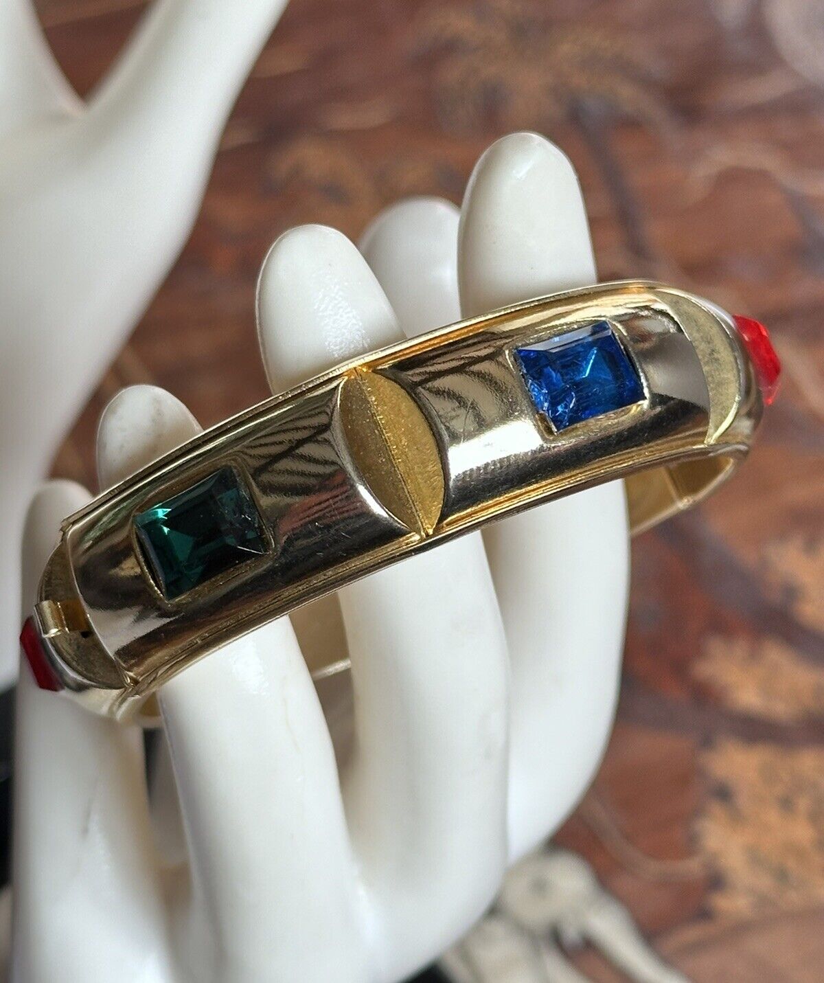 Vintage Gold Tone Multicoloured Stone Hinged Bangle Bracelet