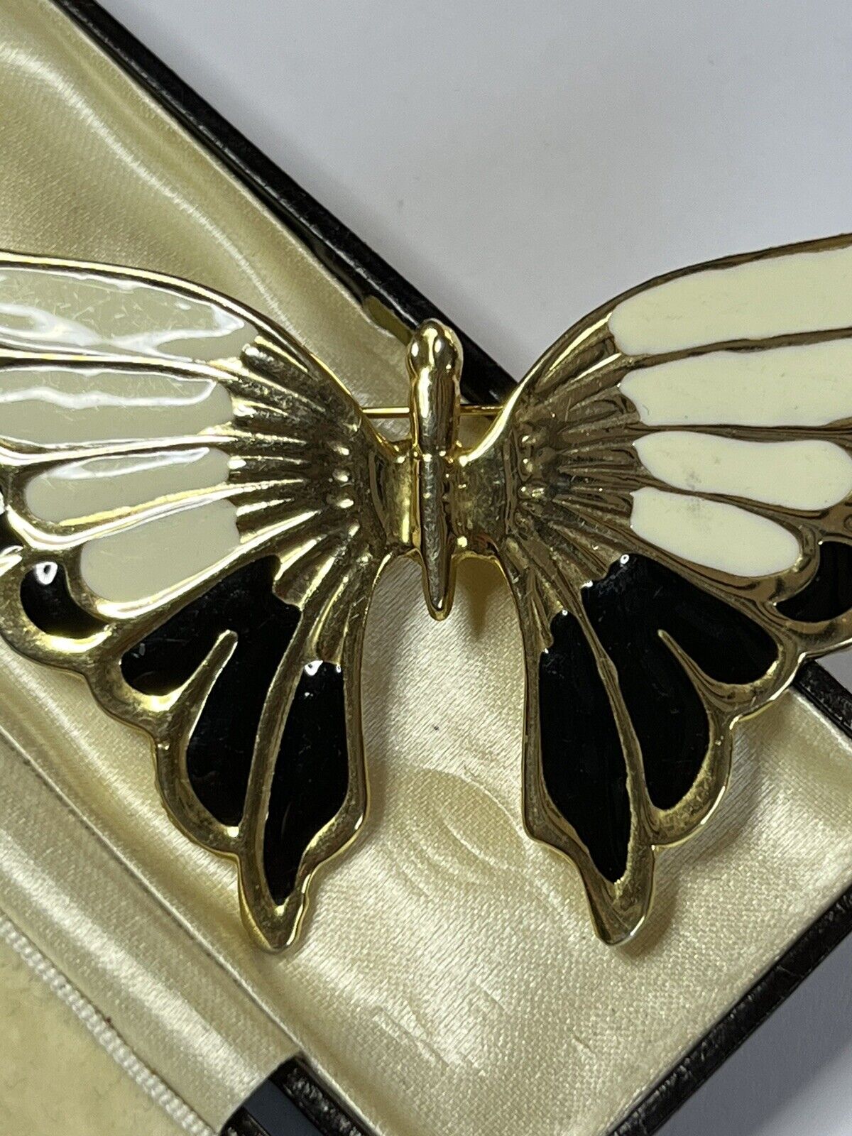 Vintage Gold Tone Enamel Black Cream Large Butterfly Brooch