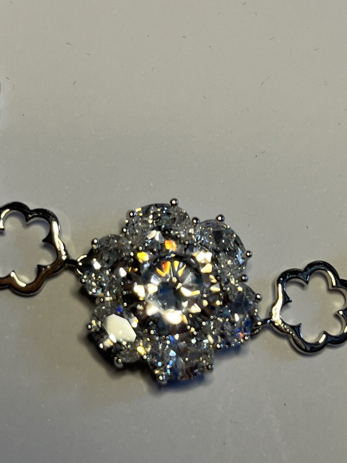 Vintage Rhodium Plated Crystal Diamanté Flowers Bracelet