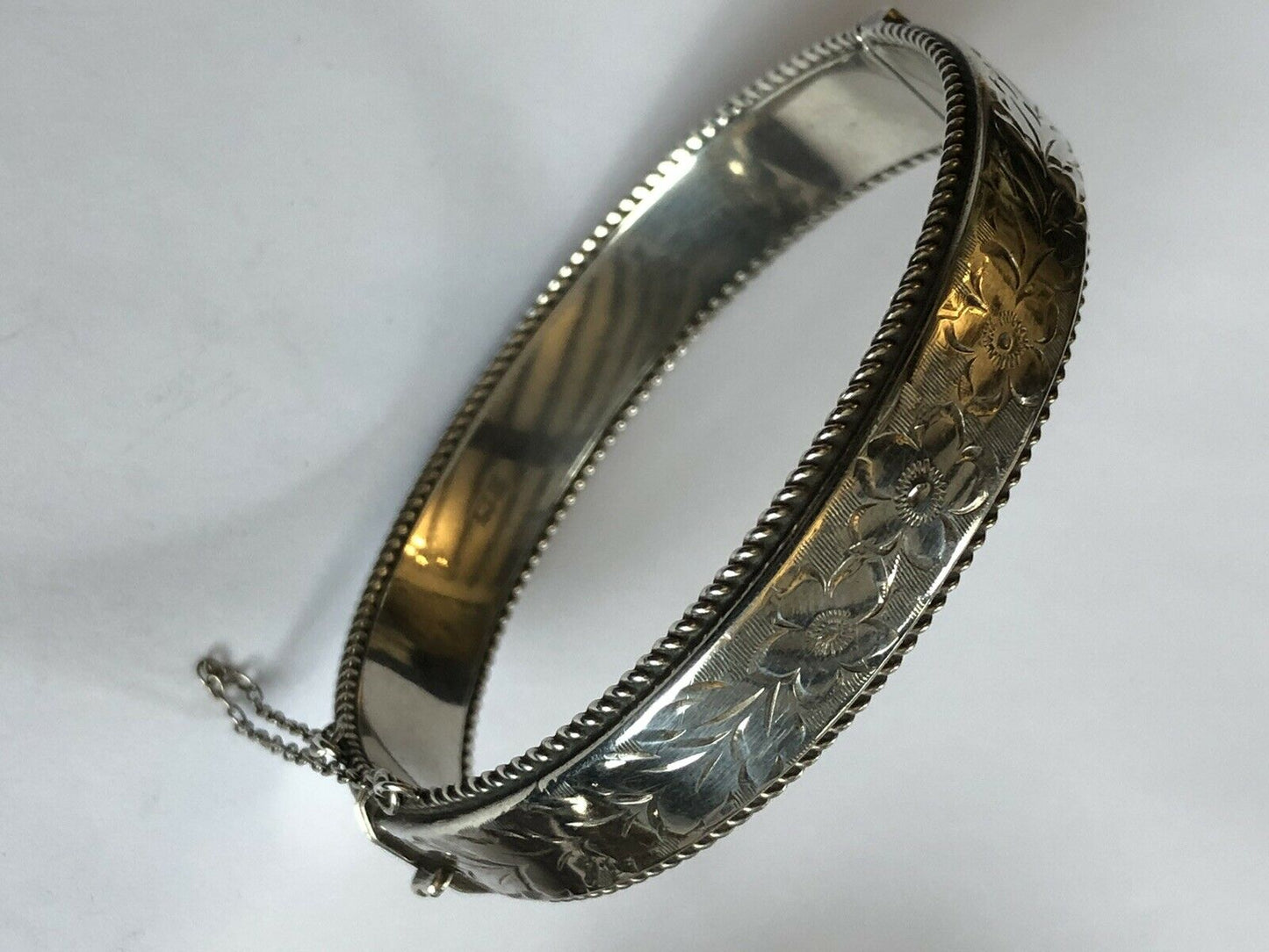 Vintage Silver 925 Etched Flowers Bangle Bracelet