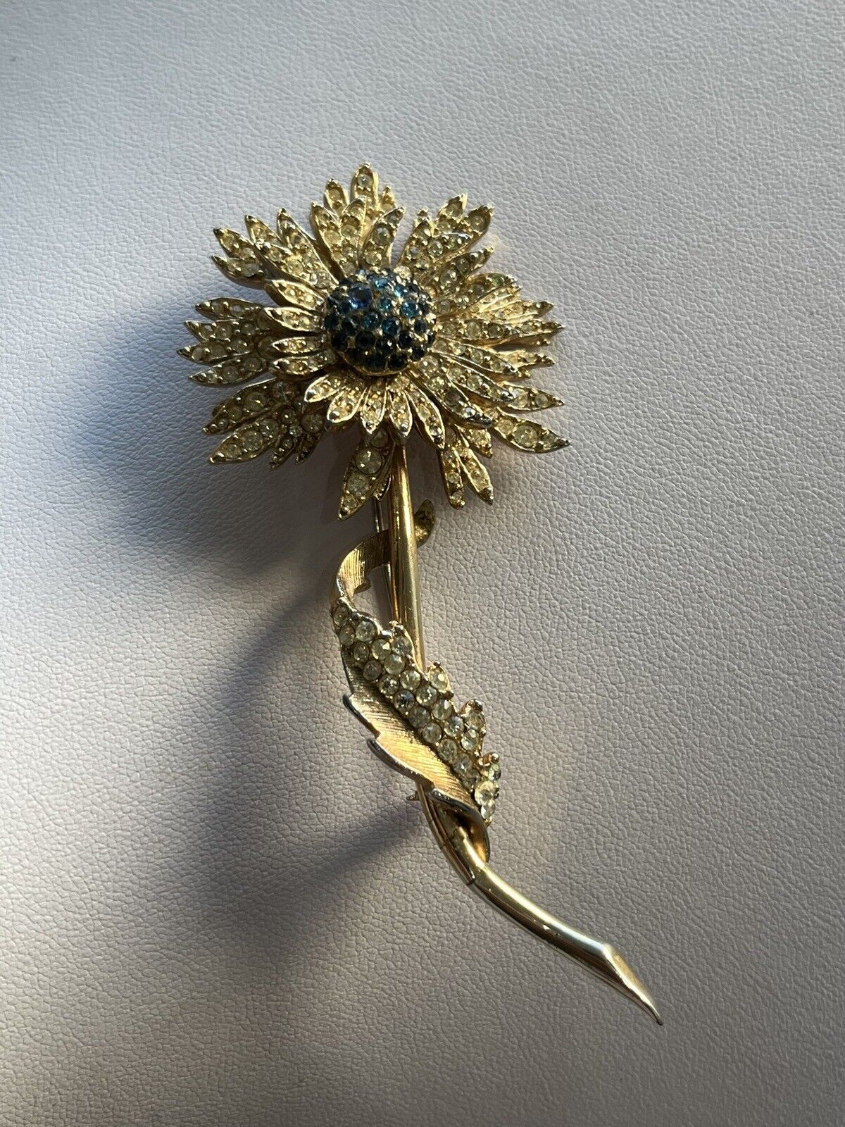 Vintage Gold Tone Diamanté Flower Statement Brooch