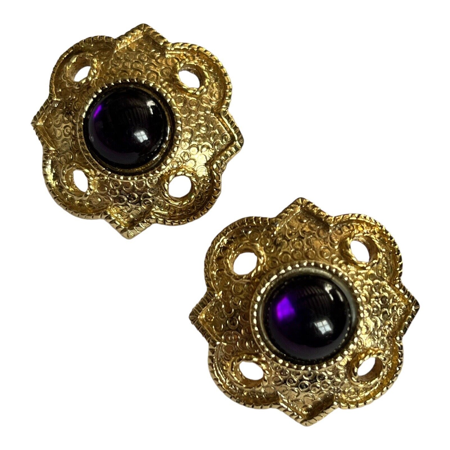 Vintage 1980s Gold Tone Purple Cabochon Clip On Earrings