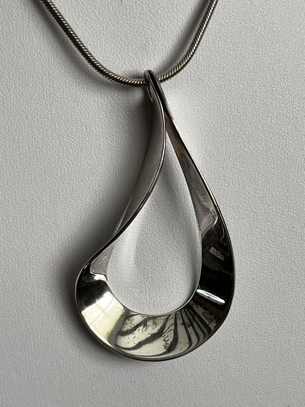 Vintage Silver 925 Modernist Pendant Necklace 23.70g