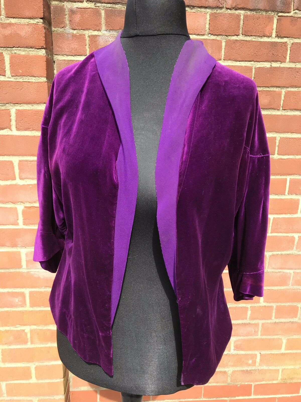 True Vintage Purple Velvet Velour Jacket – ANTIQUES & CHIC