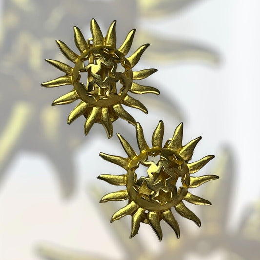 Vintage Gold Tone Sunburst Stars Clip On Earrings