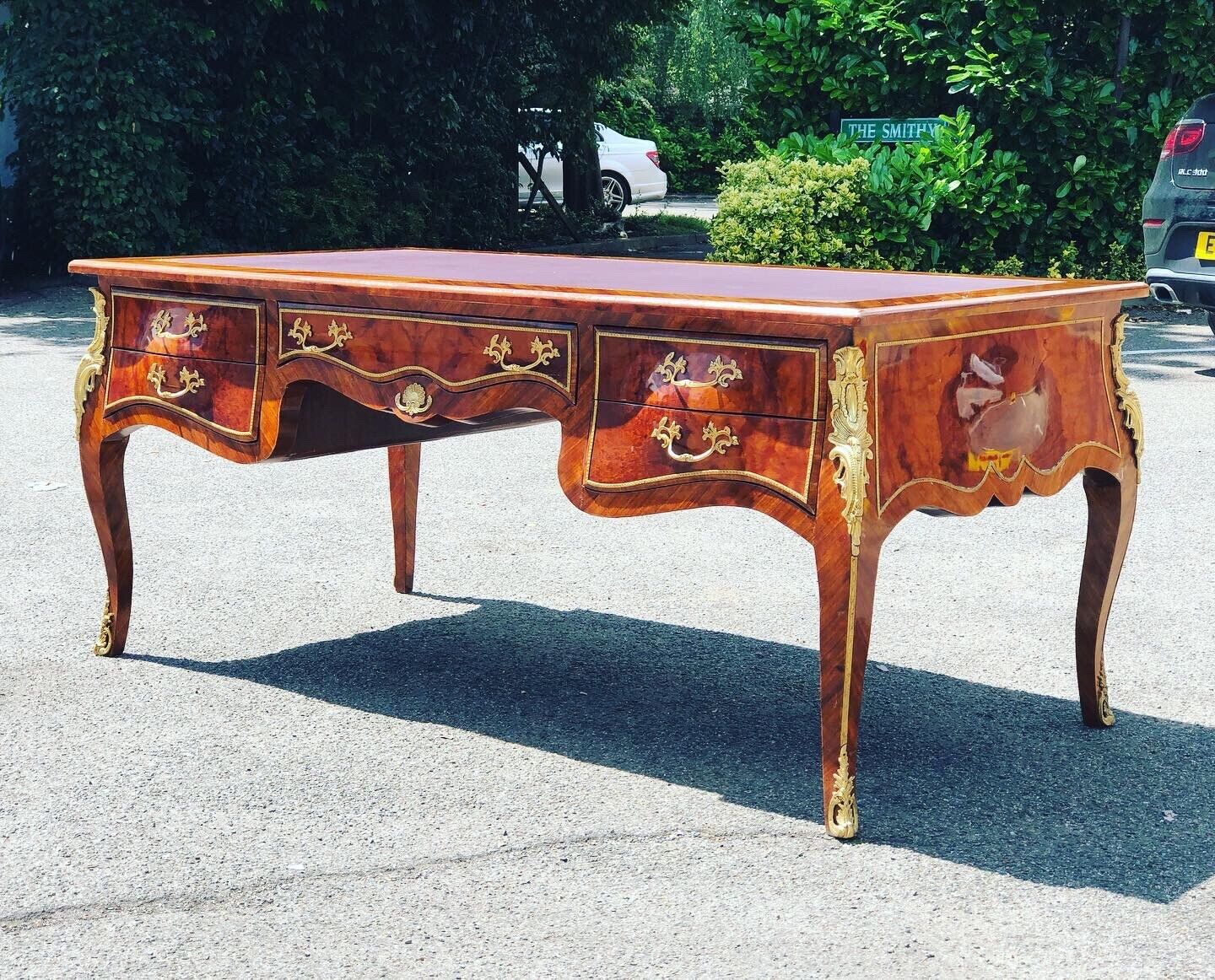 French Style Desk, Inlaid Kingswood With Brass Decoration, Very Impressive.