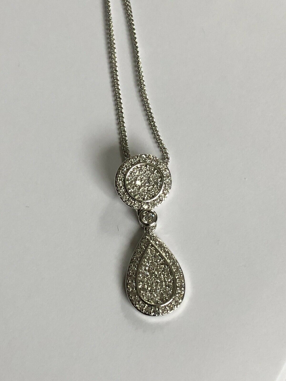 Vintage 1980s Rhodium Plated Detailed Diamanté  Necklace