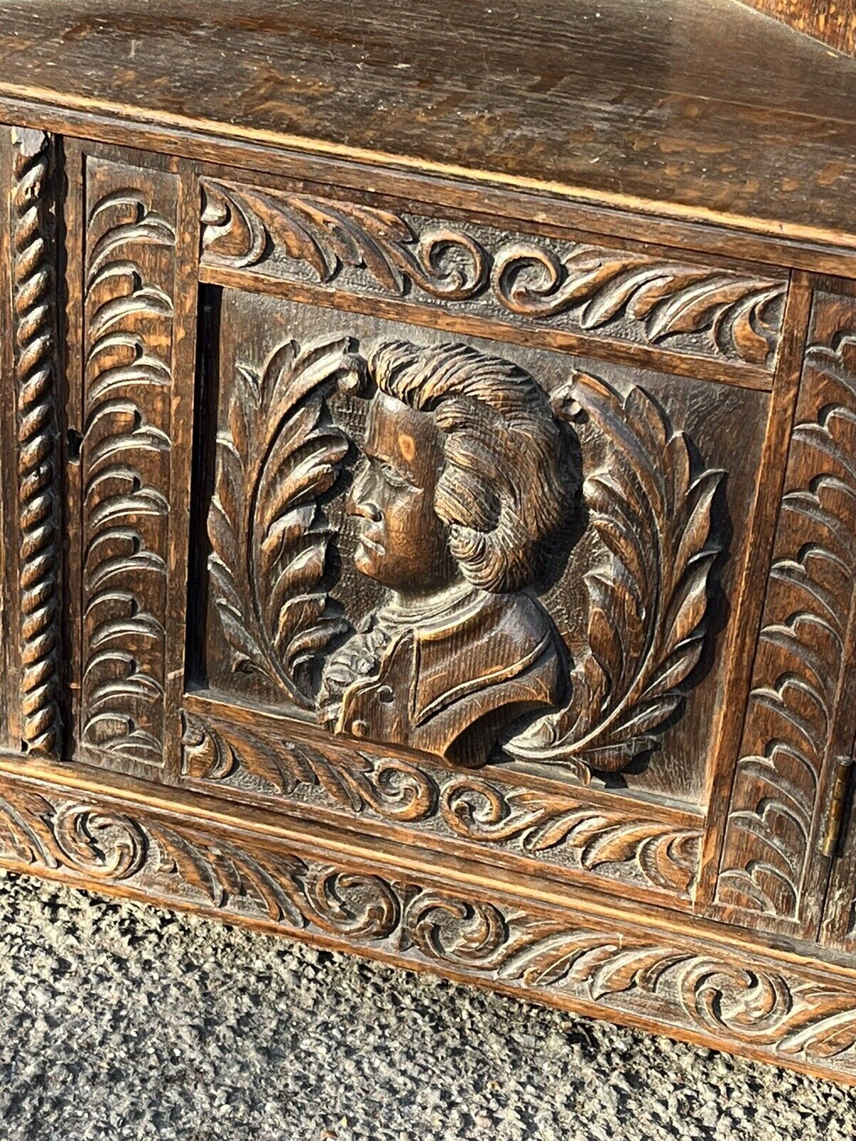 Victorian Corner Wall Cabinet, In Oak With Fine Carved Figure And Decoration.